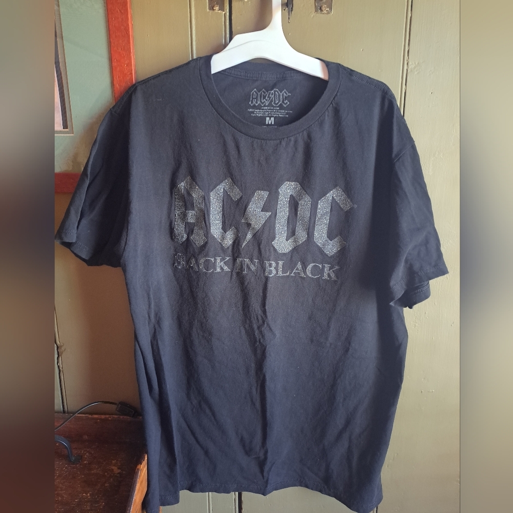 ACDC Tee in black. Size Medium.
